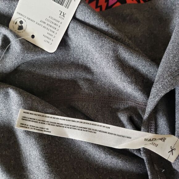 Free People You Know It Base Layer Printed Top Bolts of Love Adore Combo XL - Picture 12 of 14